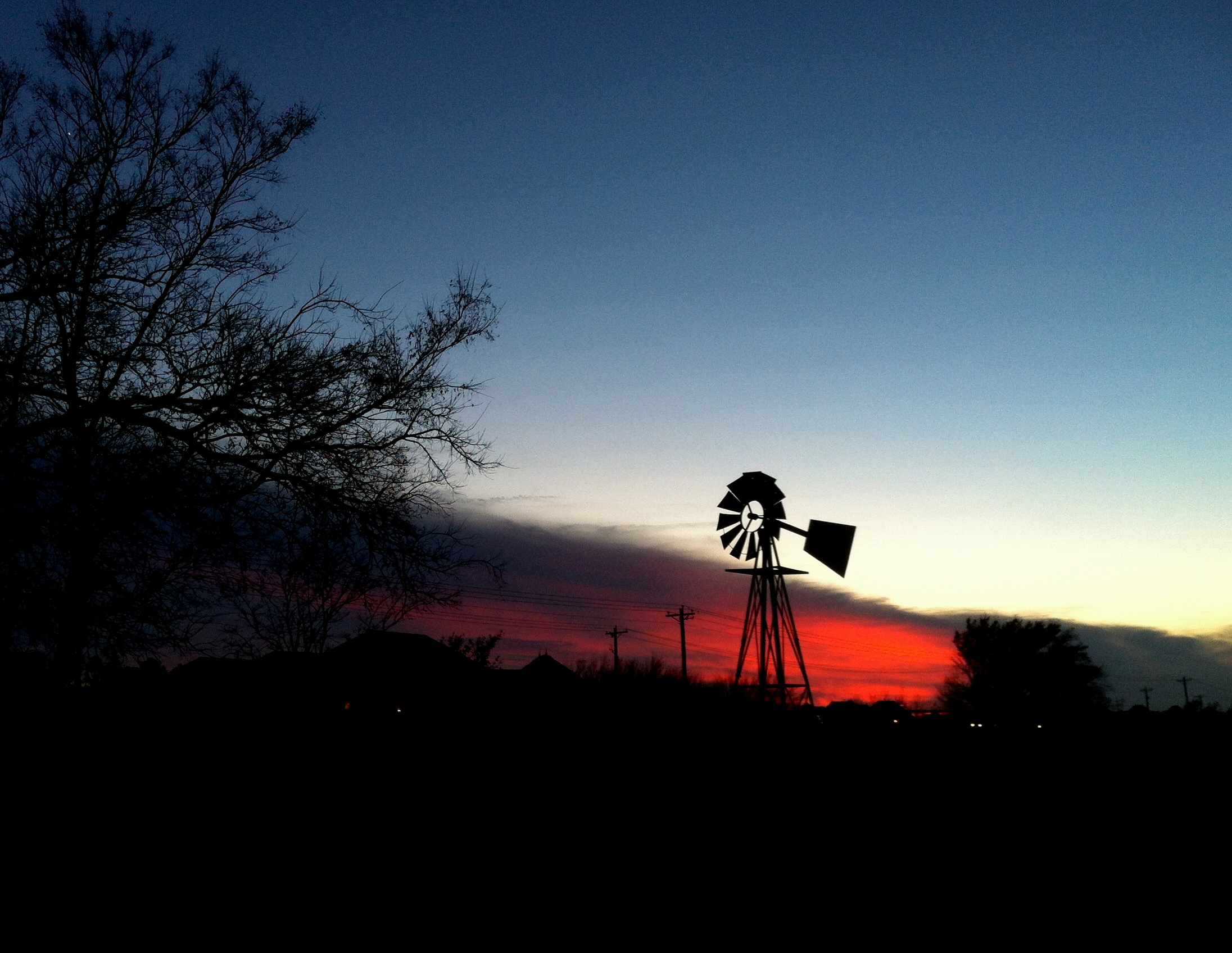 Courtney-Sawyer-Norman_Windmill